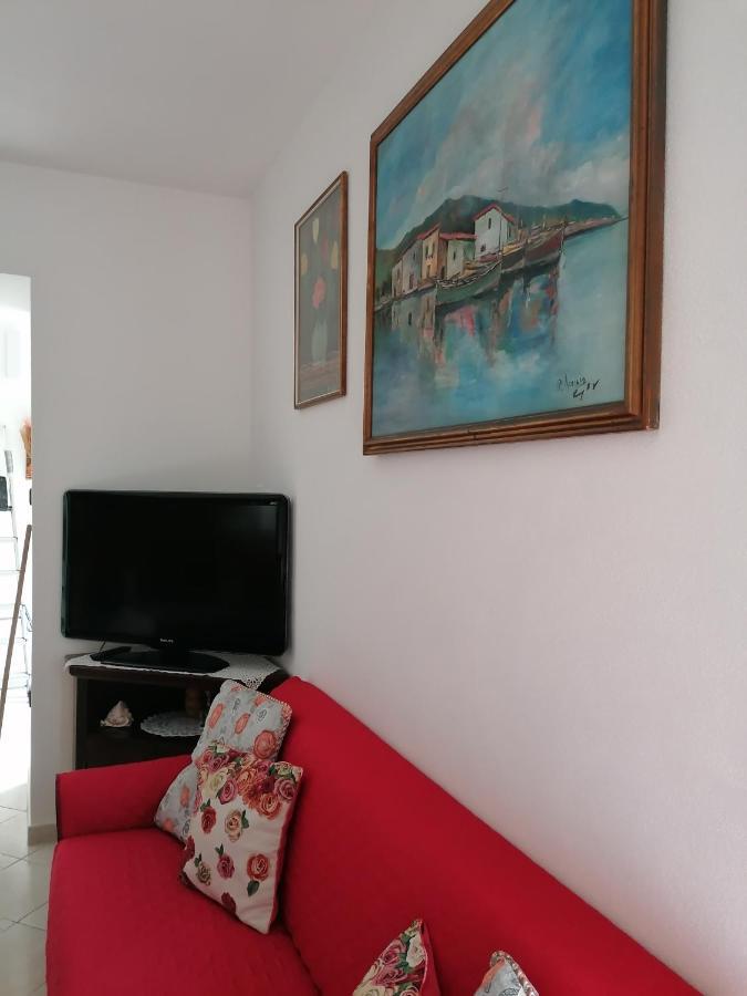 Lemon House Apartment ซัสซารี ภายนอก รูปภาพ