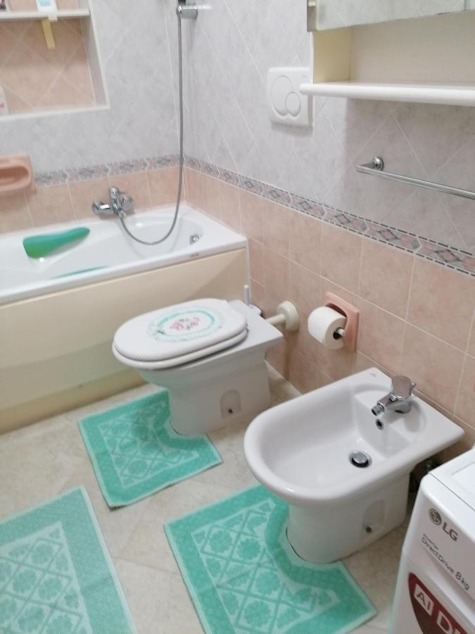 Lemon House Apartment ซัสซารี ภายนอก รูปภาพ